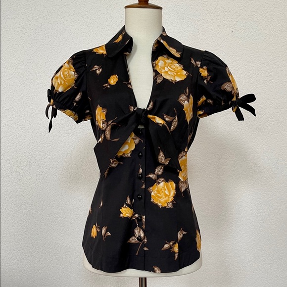 Anthropologie Tops - NWT Anthropologie black floral puff sleeve blouse